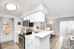 2701 W Bellfort Ave, Houston, TX 77054 - Photo 9