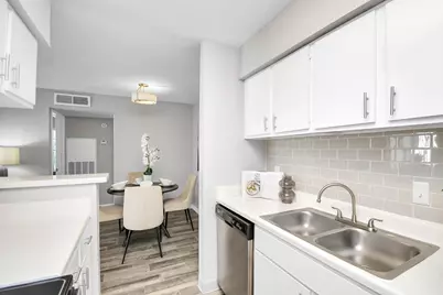 2701 W Bellfort Avenue #1505, Houston, TX 77054 - Photo 13