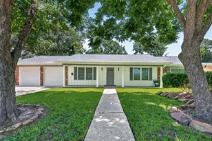 802 W Sterling St, Baytown, TX 77520 - Photo 1