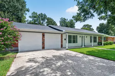 802 W Sterling Street, Baytown, TX 77520 - Photo 3