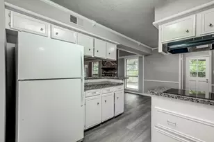 1938 Running Springs Dr, Houston, TX 77339 - Photo 17