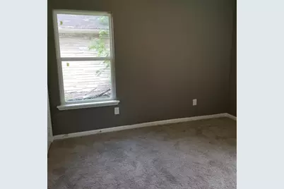 5910 Van Fleet Street, Houston, TX 77033 - Photo 5