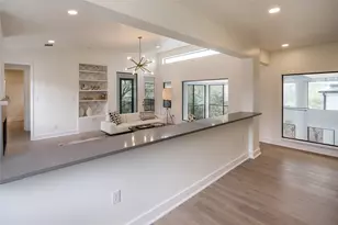 10663 Memorial Dr, Houston, TX 77024 - Photo 41