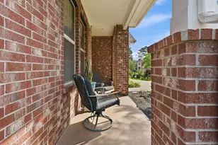 127 Buttonwood Ct, Willis, TX 77318 - Photo 3