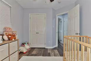 518 Tall Timber Dr, West Columbia, TX 77486 - Photo 5