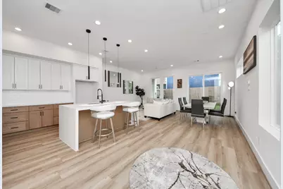 505 Middle Street, Houston, TX 77003 - Photo 5