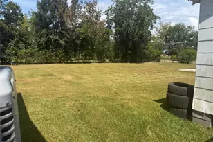 1506 W Talmadge St Rd, Alvin, TX 77511 - Photo 7