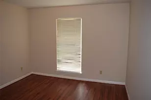 8506 Langdon Ln, Houston, TX 77036 - Photo 17