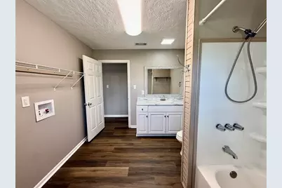 124 Bennett Street, West Columbia, TX 77486 - Photo 31