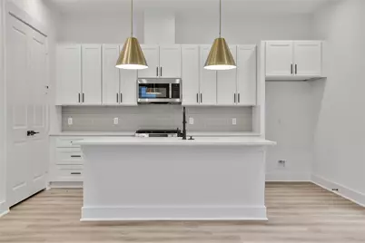 7705 Inwood Grove Lane, Houston, TX 77088 - Photo 3