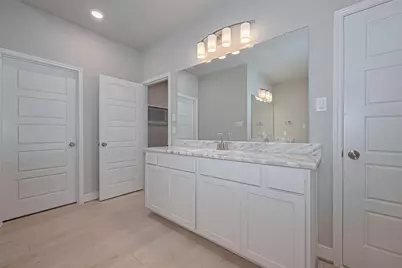 8933 Grovner Place, Houston, TX 77055 - Photo 27