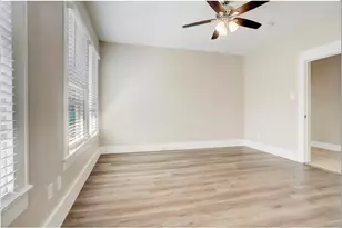 1612 39th St, Galveston, TX 77550 - Photo 9