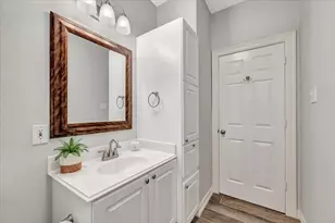 104 Las Brisas St, Kemah, TX 77565 - Photo 39