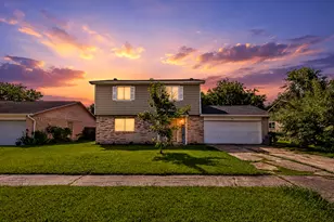 214 Brookdale Dr, League City, TX 77573 - Photo 1