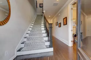 709 Somerset Commons Ln, Houston, TX 77055 - Photo 7