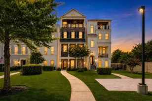709 Somerset Commons Ln, Houston, TX 77055 - Photo 1