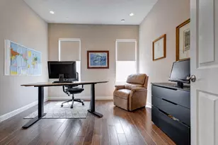 709 Somerset Commons Ln, Houston, TX 77055 - Photo 37