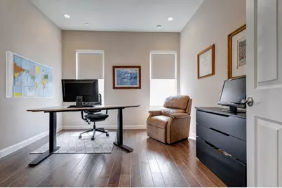 709 Somerset Commons Lane, Houston, TX 77055 - Photo 35