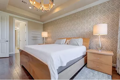 709 Somerset Commons Lane, Houston, TX 77055 - Photo 27