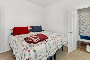 810 Stoney Pt Ln, Dayton, TX 77535 - Photo 9