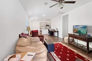 810 Stoney Pt Ln, Dayton, TX 77535 - Photo 3