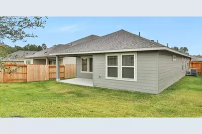 18612 Hillswood Drive, Conroe, TX 77316 - Photo 5