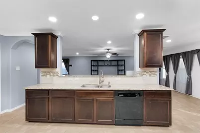 1604 Hickory Burl Lane, Conroe, TX 77301 - Photo 11