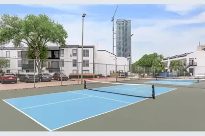 4400 Memorial Drive #31-1210, Houston, TX 77007 - Photo 9