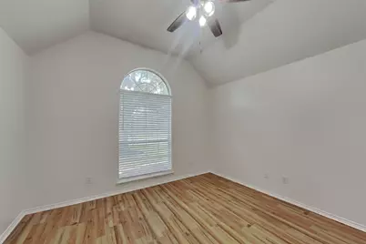 2223 Ridgefield Park Lane, Richmond, TX 77469 - Photo 11