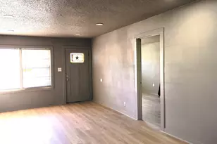 5617 Malmedy Rd, Houston, TX 77033 - Photo 3