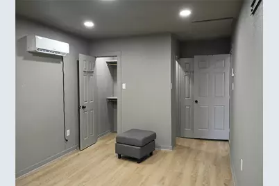 5617 Malmedy Road, Houston, TX 77033 - Photo 13