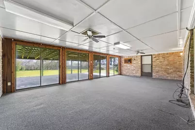 18 Panorama Drive, Conroe, TX 77304 - Photo 17