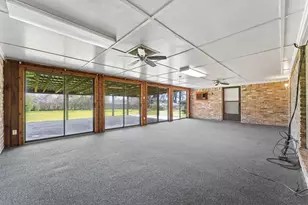 18 Panorama Dr, Conroe, TX 77304 - Photo 17