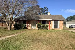 1538 Briarbank Dr, Sugar Land, TX 77498 - Photo 43