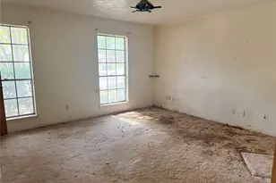 1538 Briarbank Dr, Sugar Land, TX 77498 - Photo 9