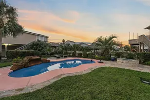 22102 Pecos Dr, Galveston, TX 77554 - Photo 43