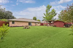 5506 Cheshire Ln, Houston, TX 77092 - Photo 15