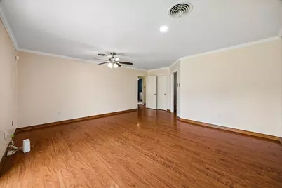 5506 Cheshire Lane, Houston, TX 77092 - Photo 11