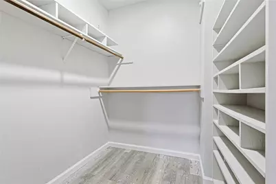 16438 Glenshannon Drive, Houston, TX 77059 - Photo 23