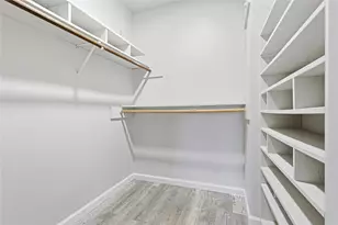 16438 Glenshannon Dr, Houston, TX 77059 - Photo 23