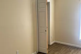 5604 Chapman St, Houston, TX 77009 - Photo 17