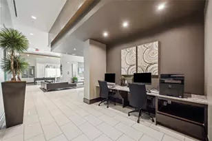 9870 Gaylord Dr, Houston, TX 77024 - Photo 27