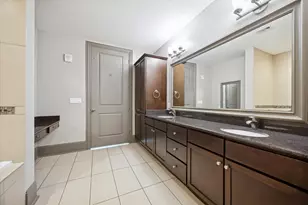9870 Gaylord Dr, Houston, TX 77024 - Photo 7