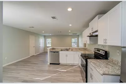 4624 Kingsbury Street, Houston, TX 77021 - Photo 9