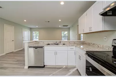 4624 Kingsbury Street, Houston, TX 77021 - Photo 13