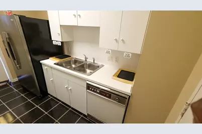 5000 Montrose Boulevard #11B, Houston, TX 77006 - Photo 7