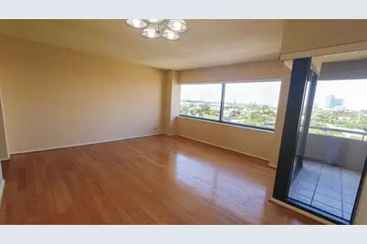 5000 Montrose Boulevard #11B, Houston, TX 77006 - Photo 3