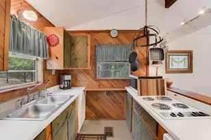 124 Broken Bow Rd, La Grange, TX 78945 - Photo 11