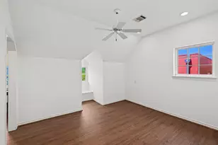 1990 W Clay St, Houston, TX 77019 - Photo 23