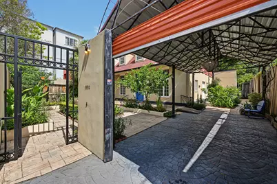 1990 W Clay Street, Houston, TX 77019 - Photo 3